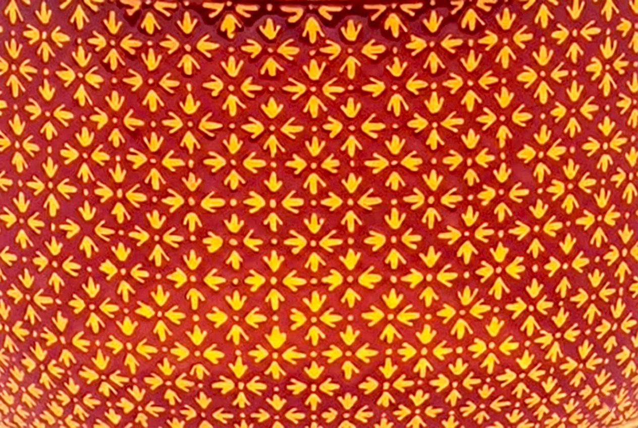 PK009 PiKul Golden Red pattern by handcrafted 18K gold Bencharong luxury memorial art urns by UniqueUrn