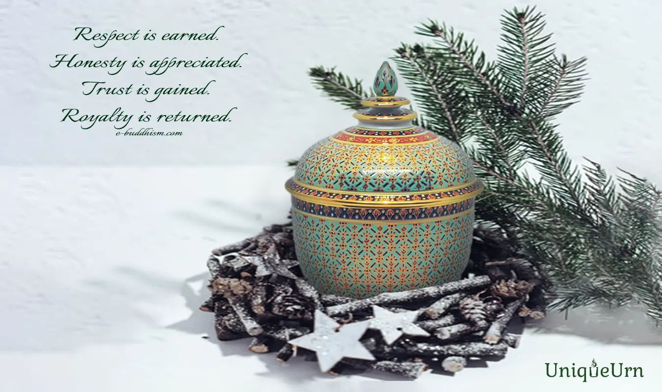 Handmade tactile embossed gold patterns on Bencharong 4” Thochan urn for ashes for child grief support.